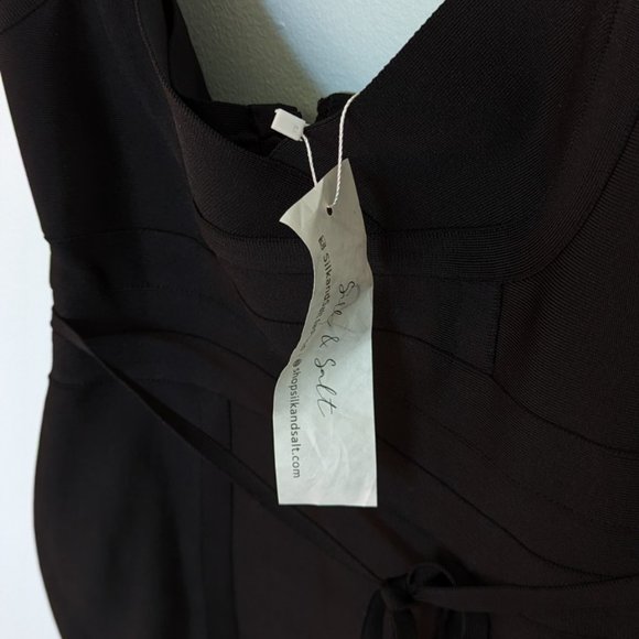 Silk & Salt Bowy Mini Dress, Black Bodycon Bandage, Sz L NWT - Picture 4 of 4